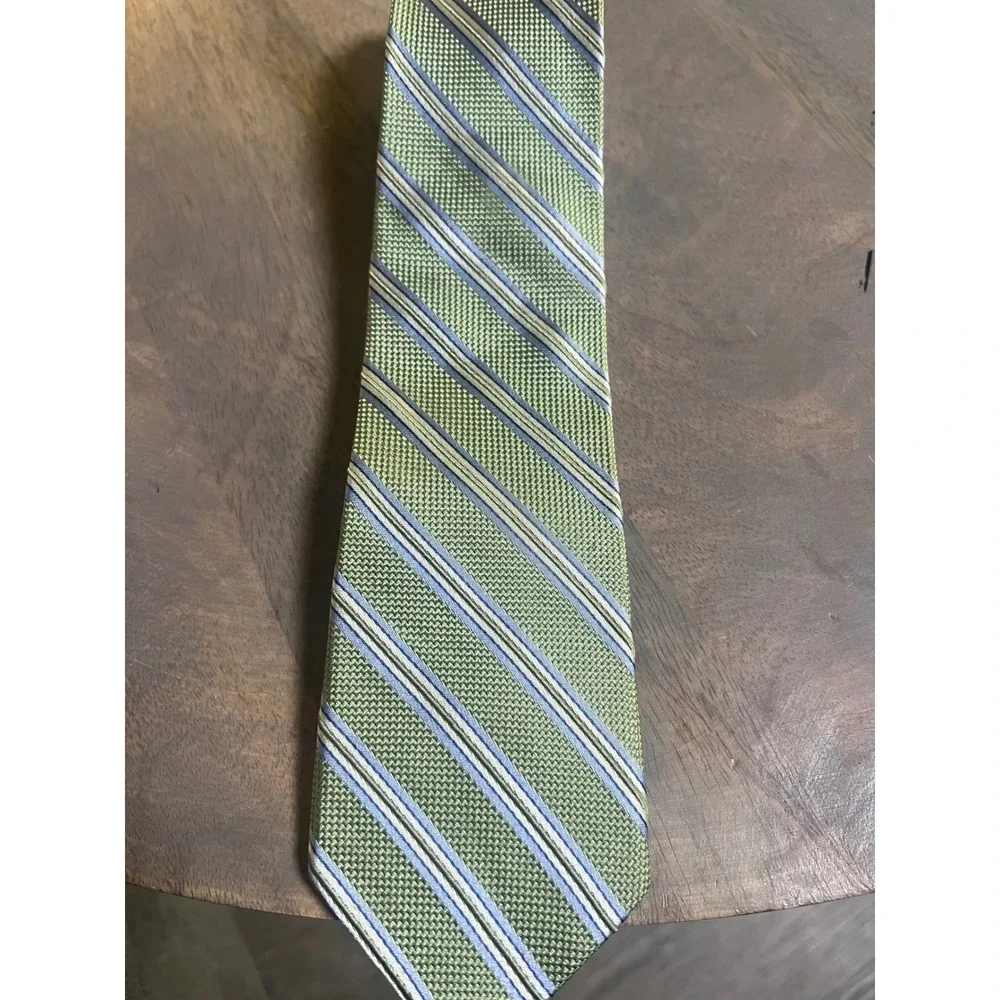 Class Club Boys Zipper Tie 100% Silk Striped Green One Size